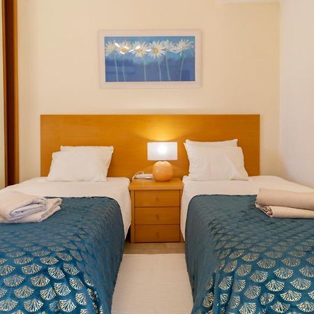 Zarco - Cosy Apartment In Vilamoura With A Balcony With View To The 2 Swimming Pools - Near The Beach & The Marina Quarteira Bagian luar foto